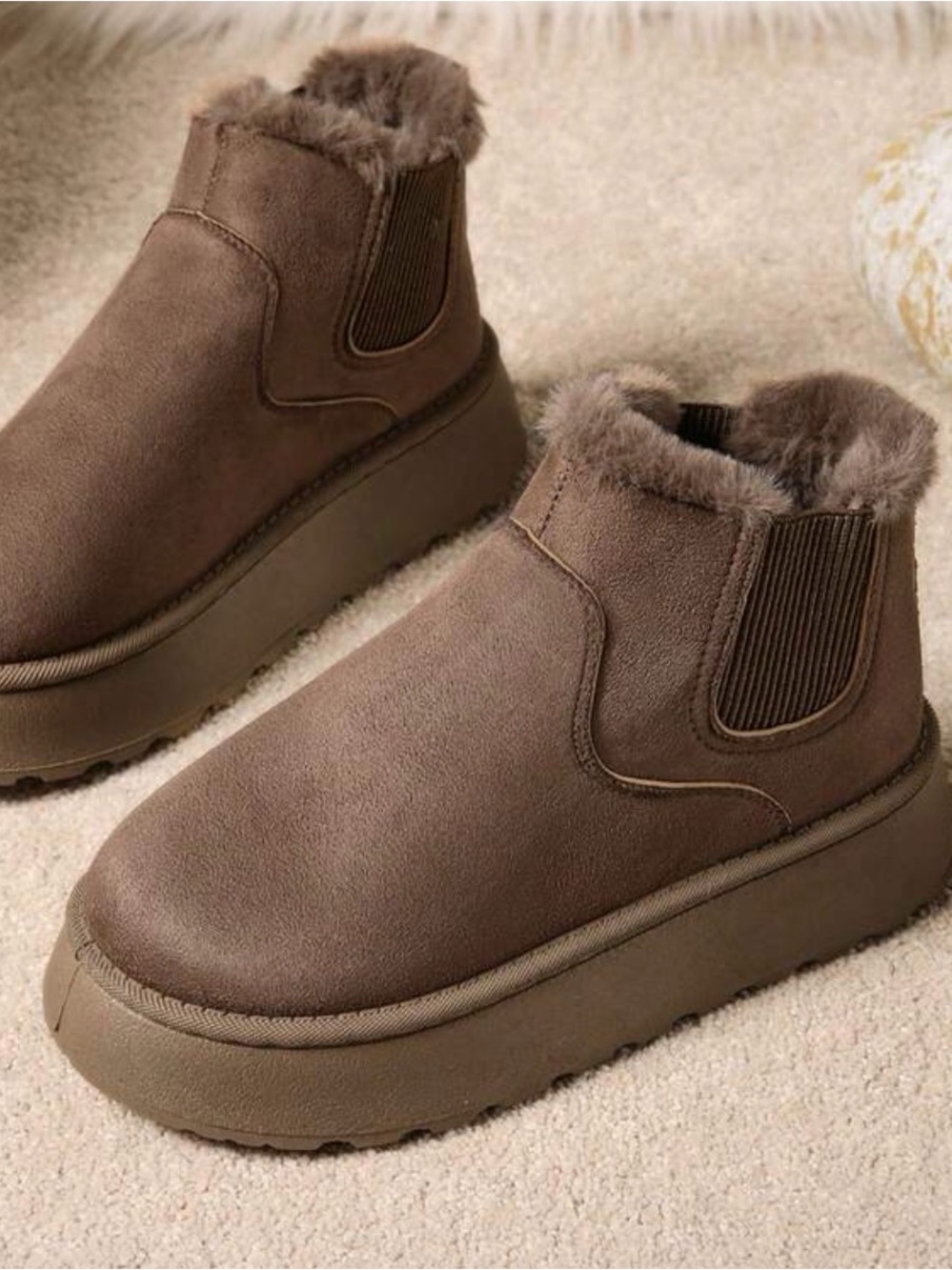 Women's Brown Faux-Suede Fur-Lined Platform Ankle Boot